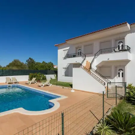 Beautiful 2-bed In Olhos De Agua *