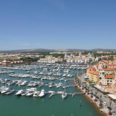 Beautiful 2-bed In Olhos De Agua Albufeira