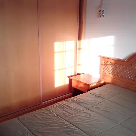 Beautiful 2-bed In Olhos De Agua Apartment