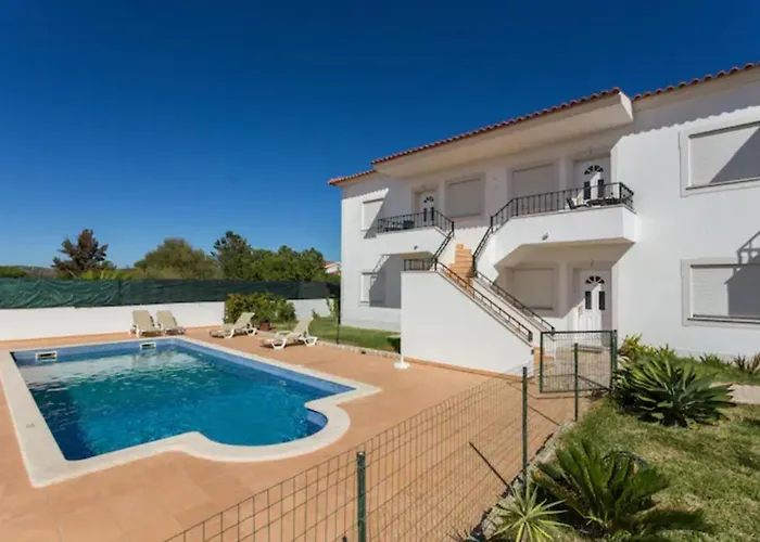 Beautiful 2-bed In Olhos De Agua *
