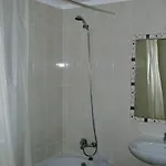 Beautiful 2-bed In Olhos De Agua 아파트 알부페이라
